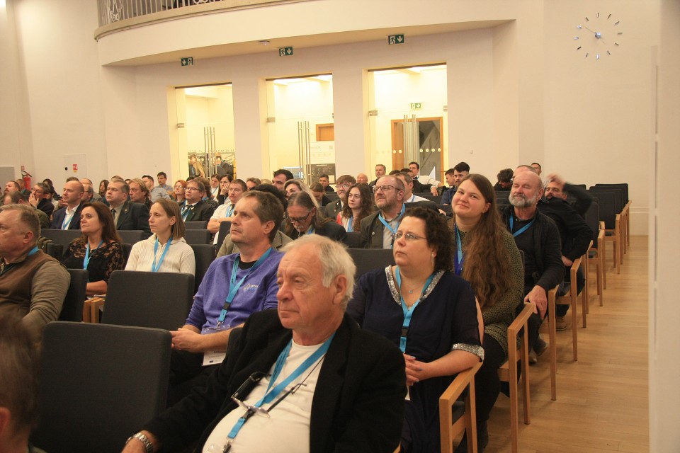 středa 27. listopadu 2024 18:09:04